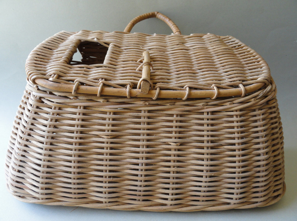 Buy Vintage Fishing Creel, Wicker Basket, Rustic Cabin and Lodge Decor,  Fishing Supplies, Gifts for Anglers Online in India 