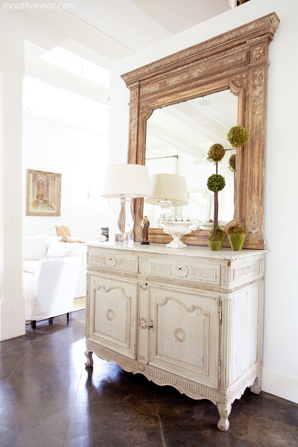 Atchison Home | Dining Room | Ornate Mirror | Antique Furniture