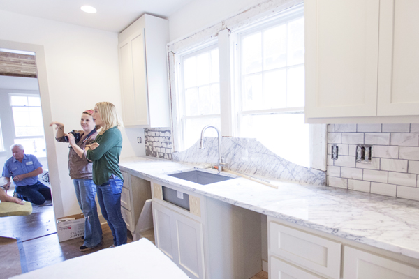 Marble Countertop | Revere Pewter Cabinets | White Dove Walls