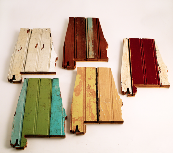 Beadboard Alabama Signs
