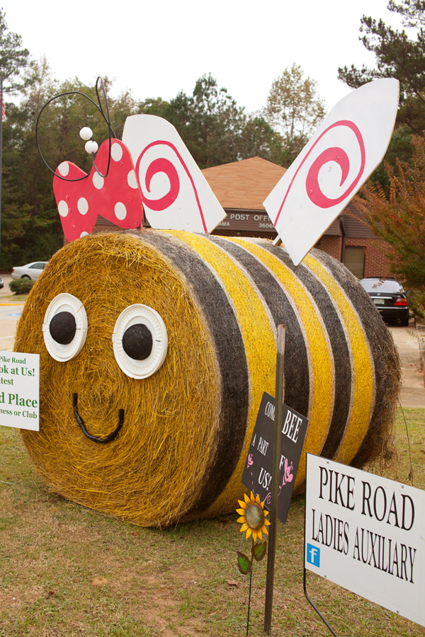 Hay Bale Decorating | Bumble Bee