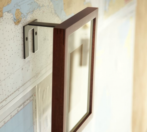 How To Create A Layered Gallery Wall (DIY Picture Frame Riser) - The ...