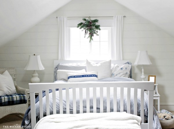 The Wicker House | DIY Faux Planks | Tutorial