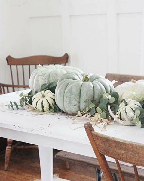 The Willow Farmhouse | Fall Tablescape