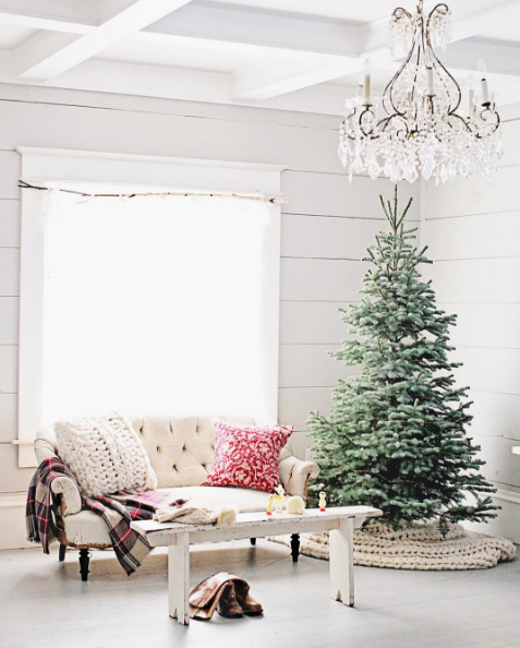 Dreamy Whites Lifestyle on Instagram | Christmas