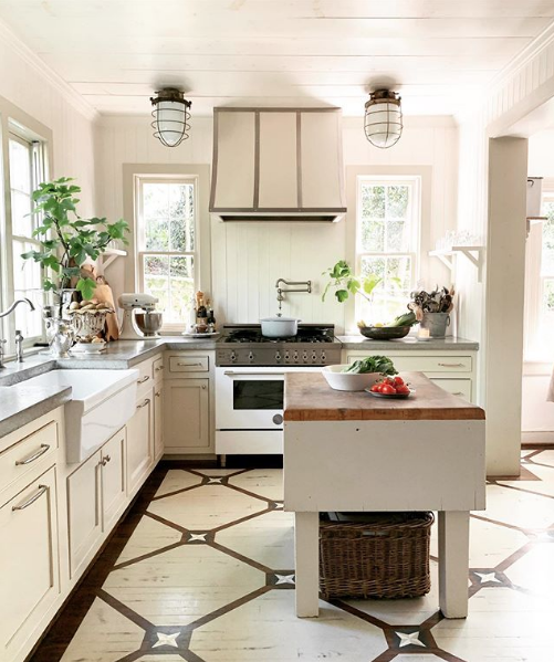 Heather Chadduck | Kitchen | Pineapple House - The Lettered Cottage